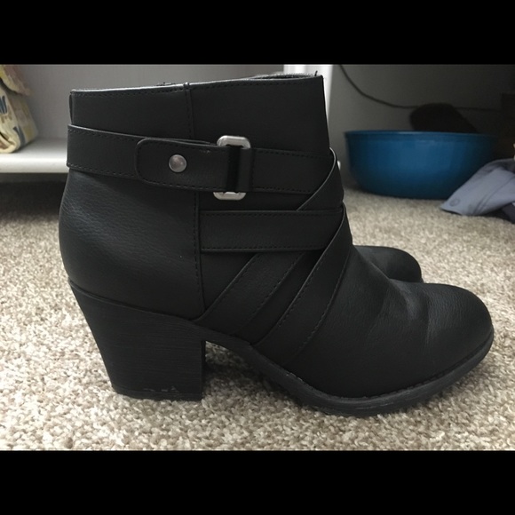 American Eagle Outfitters Shoes - AEO Ankle Boots✨
